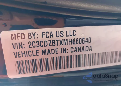 2021 Dodge Challenger R/T z USA, uszkodzony, nr VIN 2C3CDZBTXMH680640